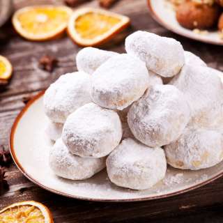 Kourabiedes Greek Wedding Cookies Recipe