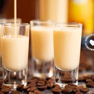 Ponche de café y vainilla (coffee eggnog)
