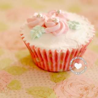 Dominican Cupcakes Recipe (Bizcochuelos Dominicanos)