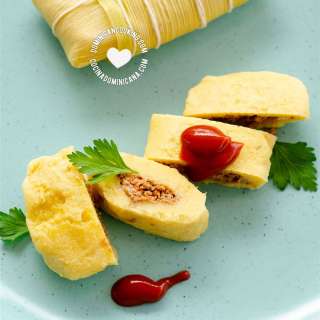 Guanimos Recipe (Cornmeal and Beef Pockets)