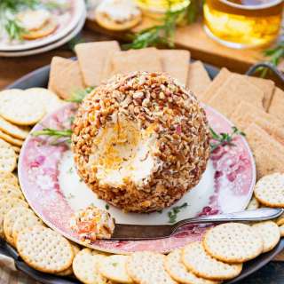 Easy Cheese Ball Recipe
