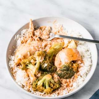 Slow Cooker Thai Tomato Chicken and Broccoli