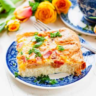 Crescent Roll Breakfast Casserole