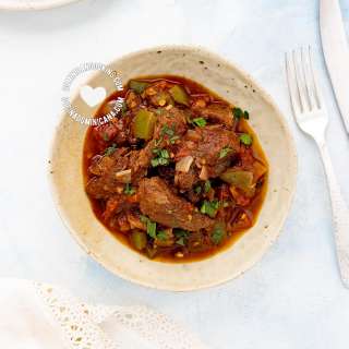 Carne Guisada [Recipe + Video] Carne de Res Guisada Braised Beef