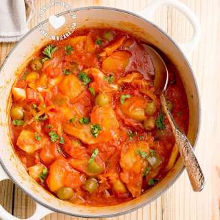 Bacalao Guisado con Papa [Recipe + Video] Salted Codfish