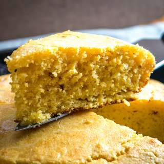 Sweet Chipotle Skillet Cornbread
