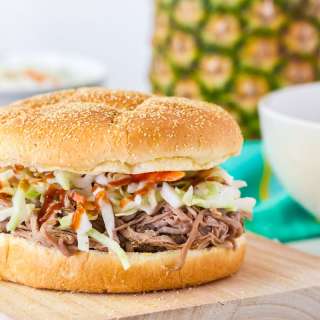 Kalua Pork / Pulled Pork Sandwiches