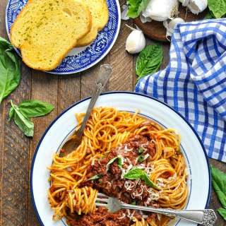 Spaghetti Meat Sauce {Slow Cooker or Stovetop}