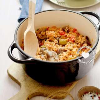 [Recipe] Locrio de Molleja de Pollo (Rice and Chicken Gizzards)