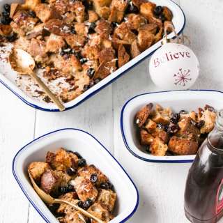 gingerbread French Toast with Cranberries and White Chocolate