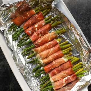 Prosciutto Wrapped Asparagus
