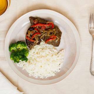 Liver and Onions [Recipe + Video] Higado Encebollado