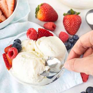 Homemade Vanilla Ice Cream