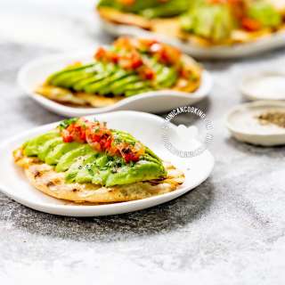 Pan con Aguacate [Recipe + Video] Avocado Toast