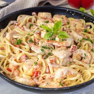 Creamy Cajun Shrimp Pasta