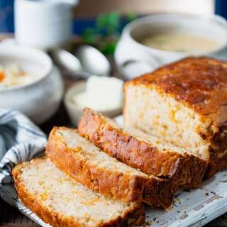 Cheddar Chive Beer Bread