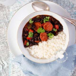 Stewed Black Beans Recipe (Habichuelas Negras Guisadas)