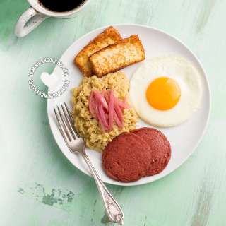 How to Make Mangu [Recipe + Video] Dominican Mashed Plantains