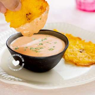 Mayo-Ketchup Pink Sauce [Recipe + Video] Salsa Rosada