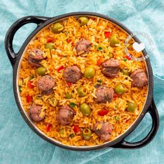 Locrio de Longaniza [Recipe + Video] Rice with Dominican Sausage