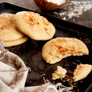Pan de Coco Recipe (Dominican Coconut Bread from Samana)