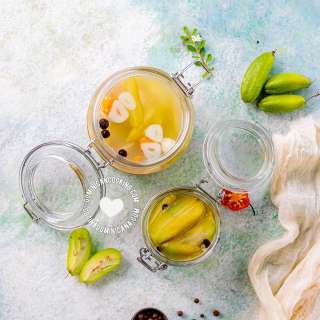 Agrio de Vinagrillo [Recipe + Video] Bilimbi Pickle and Vinegar