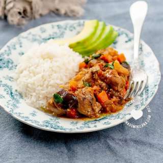 Berenjena con Cerdo [Recipe + Video] Braised Pork and Eggplant)