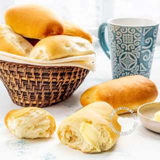 Pan Sobao / Sobado [Recipe + Video] Breakfast Bread Roll