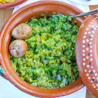 Roasted Green Chile Guacamole