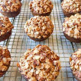 Banana Oat Crumble Muffins