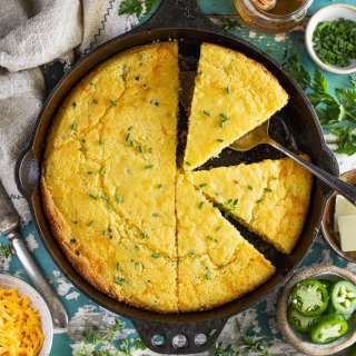 Jalapeño Cheddar Cornbread