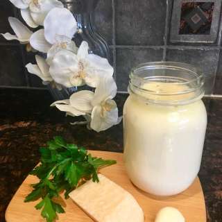 Alfredo Sauce (EASY Homemade)