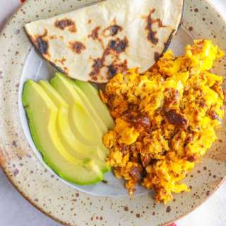Huevos con Chorizo