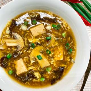 Instant Pot Hot and Sour Soup