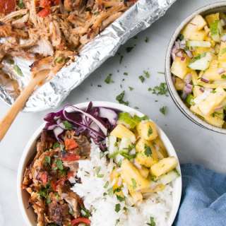 Slow Cooker Pork Carnitas Burrito Bowls