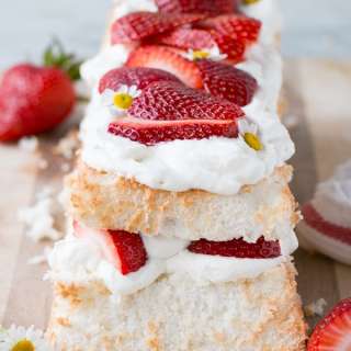 Strawberry Angel Food Cake