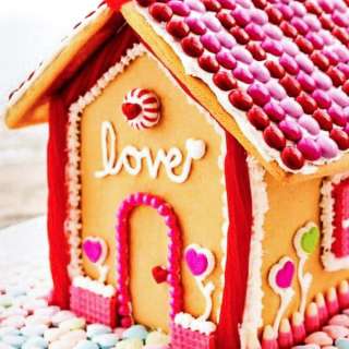 Valentine Gingerbread House