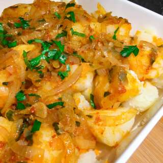 Potatoes with Cebolada (Portuguese Spicy Onion Sauce)