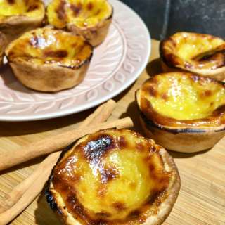 Pastel de Nata (Portuguese Custard Tart)