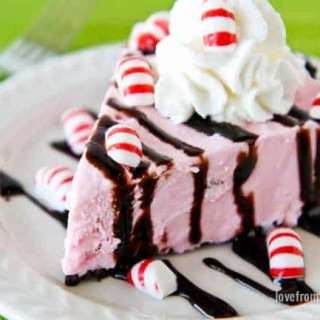 Peppermint Crunch Ice Cream Pie