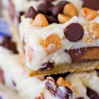Peanut Butter Cheesecake Bars