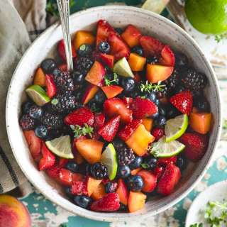 Easy Fruit Salad with Vanilla Pudding