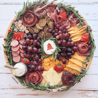 Christmas Wreath Charcuterie Board