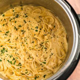 Instant Pot Chicken Alfredo