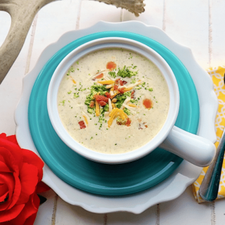 Cheesy Broccoli Soup