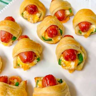 Jalapeno Popper Pigs in a Blanket