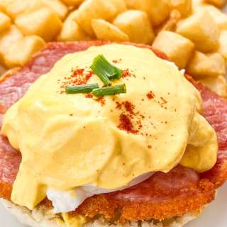 Eggs Benedict for a Crowd