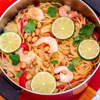 One Pot Thai Peanut Pasta