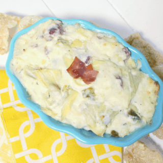 Cheesy Jalapeño, Bacon, and Artichoke Dip