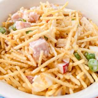 Easy Brazilian Salpicão Christmas Salad